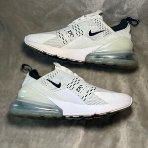 My like new, can be your NEW Nike Airmax 270 Woman’s sneakers